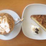 結婚8周年、アラスカで出会ってから本日までずっと一緒です