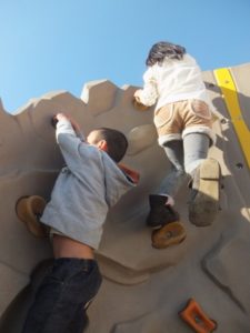 子供の宿題に付き合えるのが自営業者の特権なのだ