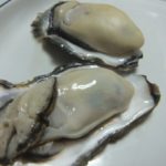 日本酒をお土産に貰ったので牡蠣と一緒に晩酌