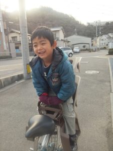 息子の小学校で開催されるマラソン大会の応援に行って来た