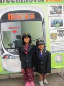 本屋と酒屋と飲食店でしか財布を開かない私