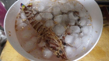 お土産でもらった車エビを調理してみました