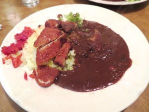 嫁さんとデート、カレーの桃丘からのポーラーベア