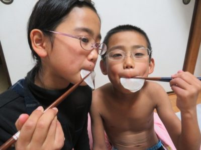 読書解禁しました、仕事に支障の出ないよう読んでます