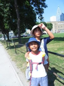 カープ戦あると鍼灸院に予約が入らないので内勤します