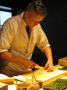 いい夫婦の日にちなんで、夫婦で豪華にお寿司を食べて来た