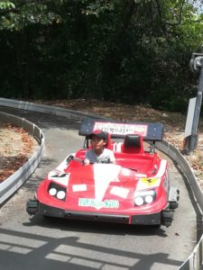 4年間で5回メガネを買い直したバカ息子の話