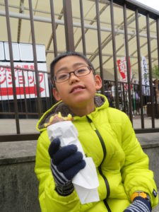 自炊生活初心者のオレが娘に手作りチャーハンを出してみた