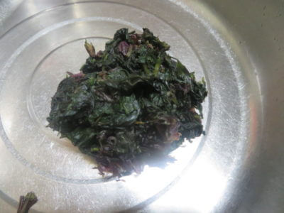 梅干しに入れる紫蘇