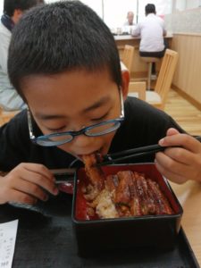 息子と2人生活3日目、とにかく夏休みの宿題を何とかしないと