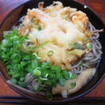 カルボナーラから一転、蕎麦の出汁の取り方を教わりました