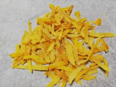 柚子ピールと柚子ジャムが完成、調理したのは嫁さんだけどね