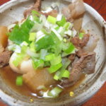 合計で4時間煮込んだ「牛すじ肉の煮込み」家族の評判は上々でした