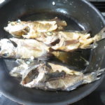 メバルを頂いたので、煮付けに仕上げてみた。生きた魚は苦手だな