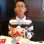 息子の春休み最終日はリクエストにお答えして近所のマックへ