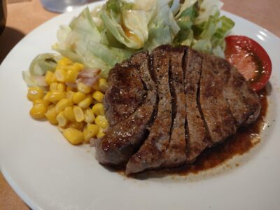 流川町のステーキとおる