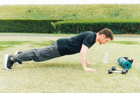 肉体改造に力を入れる