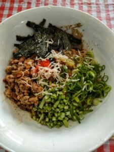 南区旭町「台湾まぜそば がんぼう」