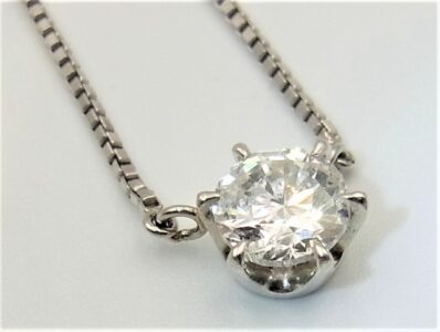 プラチナネックレス