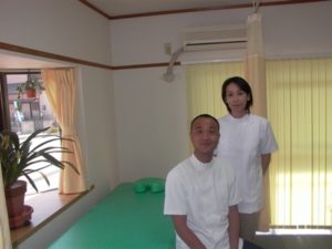 夫婦でのツーショット写真撮影してもらいました