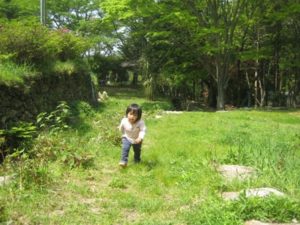 色白の柔肌、開業直後だから仕方ないか