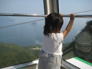 隔月で院内で配っている読み物「悠ゆう通信」作成中