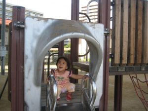 進路に悩む福祉系大学の女子学生来院