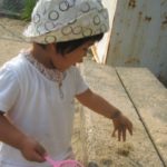 昼間は暑くて治療院の外を歩く人もまばらです